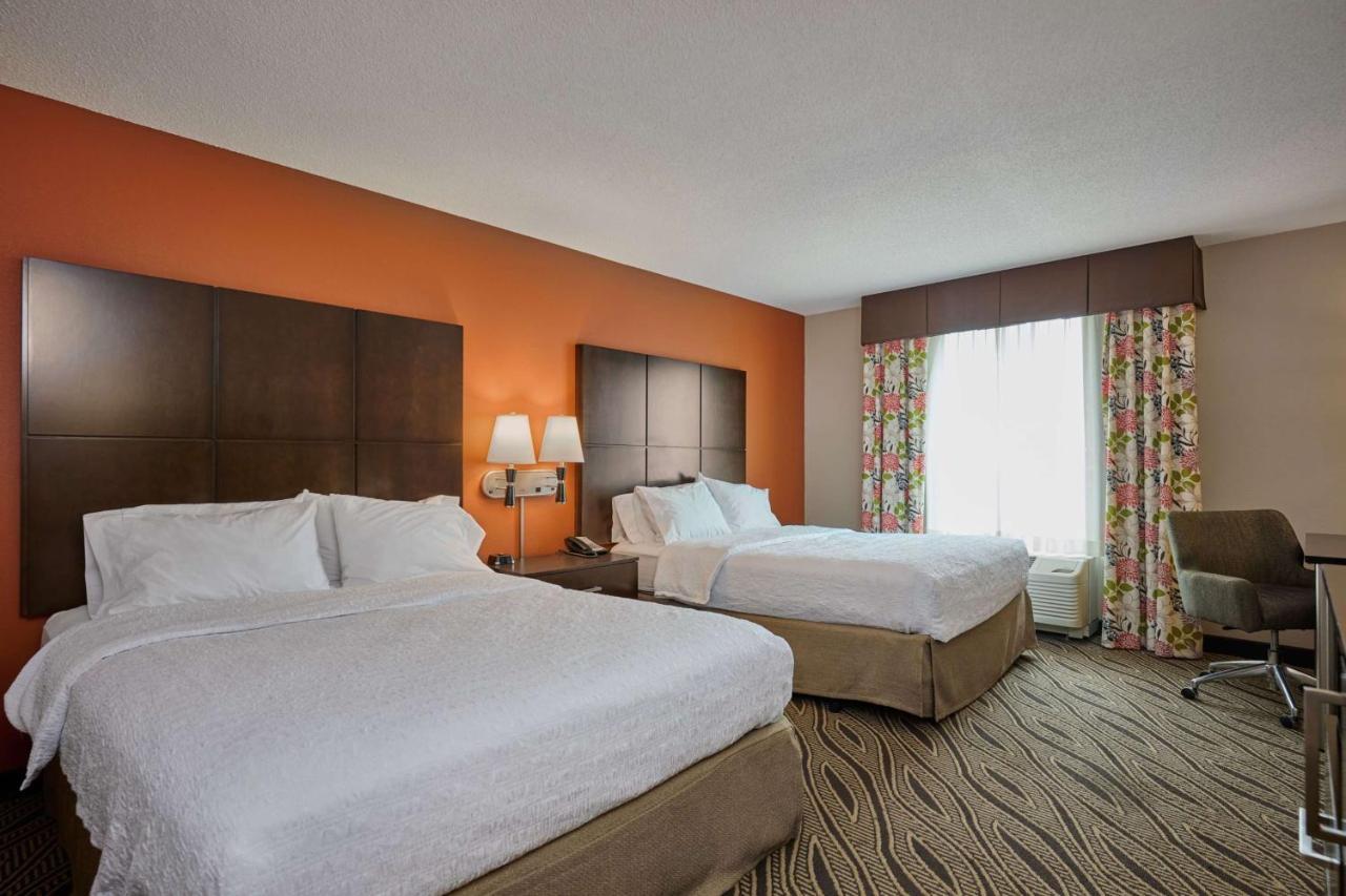 Hampton Inn Evansville Airport Exterior foto
