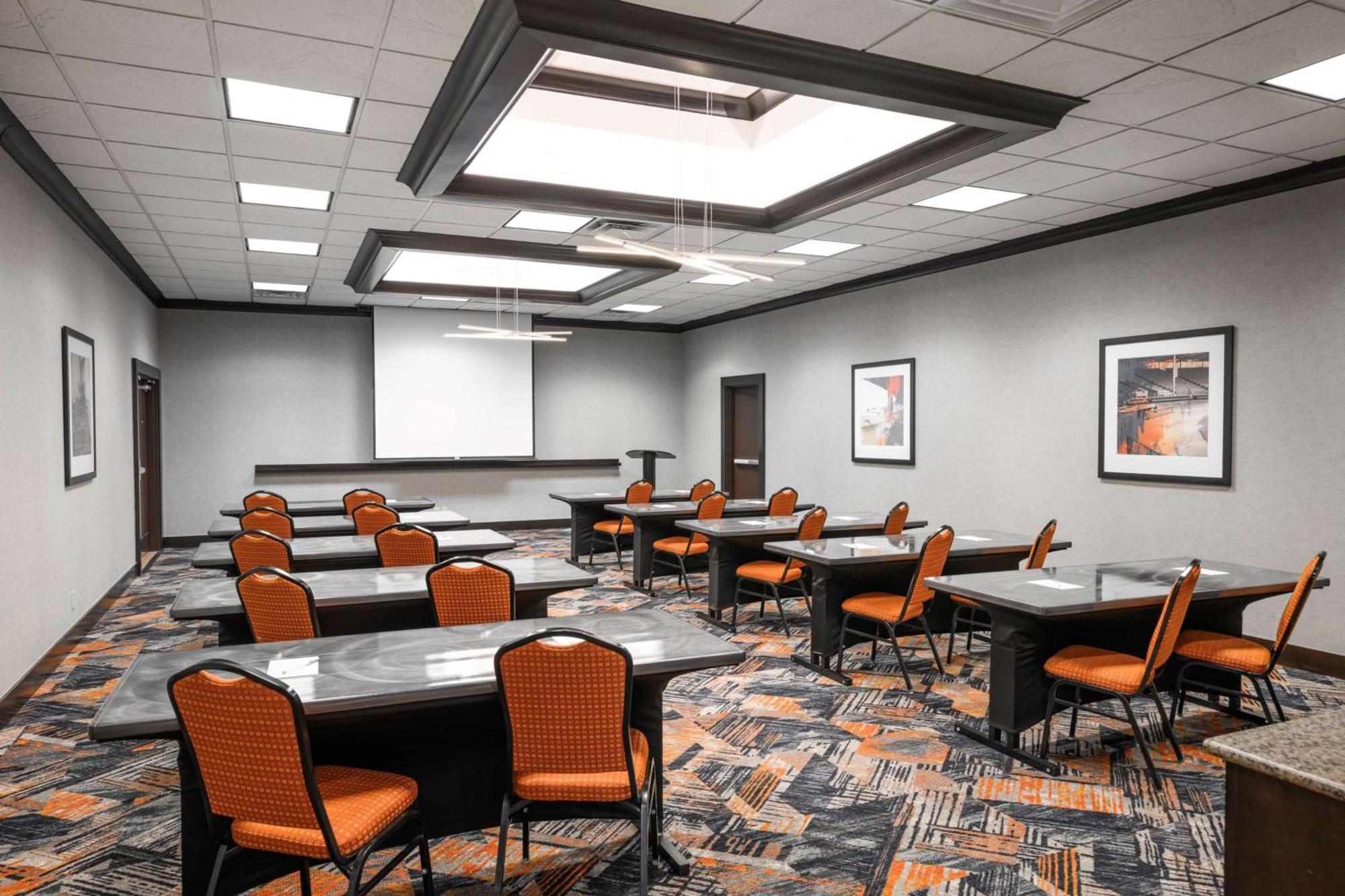 Hampton Inn Evansville Airport Exterior foto